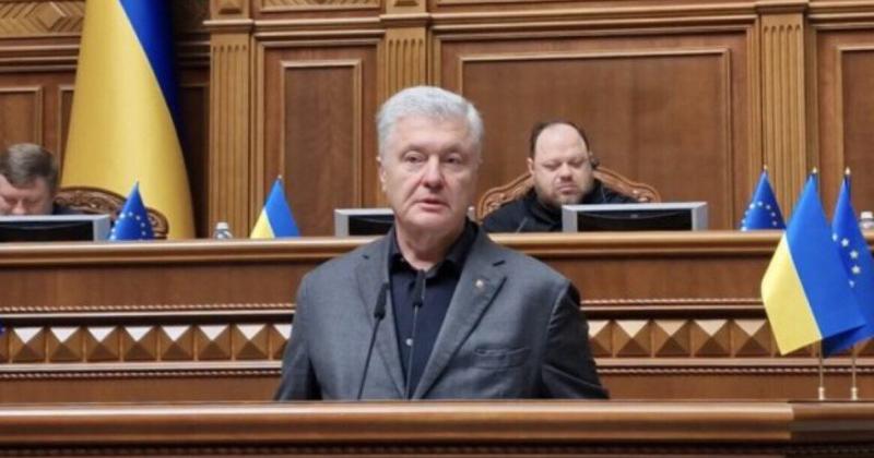 Порошенко заявив, що ухвалення Держбюджету-2025 у його нинішньому варіанті є неприйнятним і вважає цей документ ганебним.