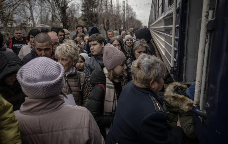 Евакуаційний потяг з Донеччини відправлятиметься щоденно: які маршрути доступні.