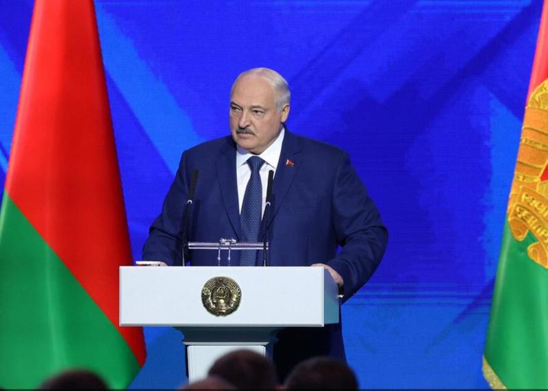 Лукашенко повідомив про налагодження зв'язків з розумними представниками країн Заходу.